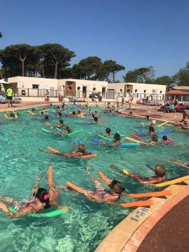 sport piscine camping saint-aygulf