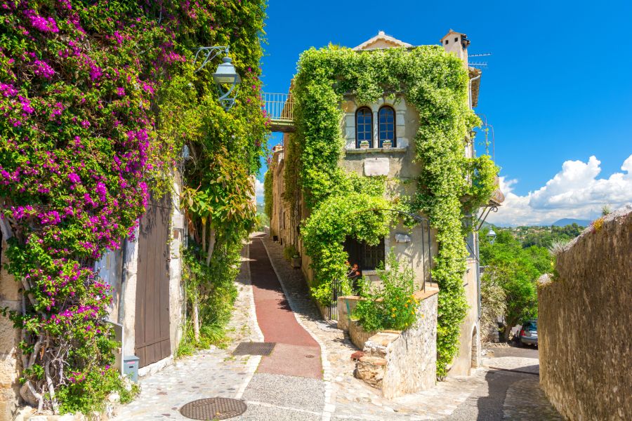beautiful architecture in Saint Paul de Vence in Provence
