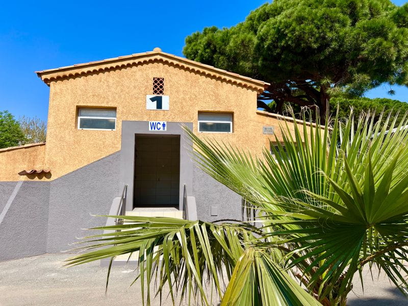 Sanitaires rénovés