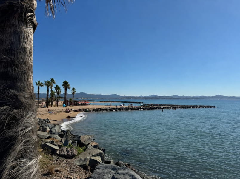 SEPTEMBRE AU CAMPING SAINT‑AYGULF PLAGE : L’ÉTÉ CONTINUE, AUTREMENT